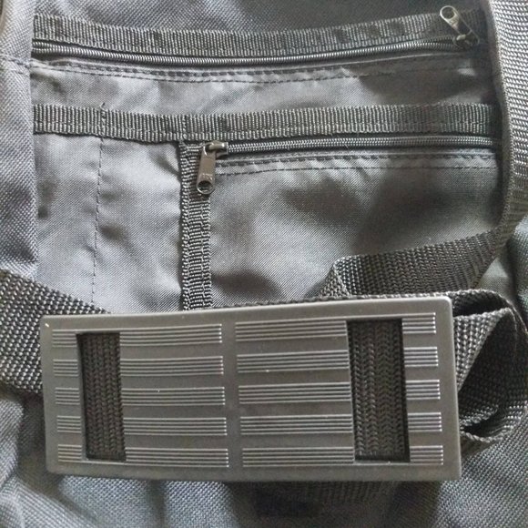 Vintage Nylon Crossbody 80s Bag Unisex Zip Pockets - Picture 14 of 15